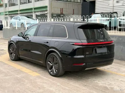 Li Auto (LiXiang) L9, 2025