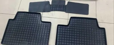 Полик от Toyota