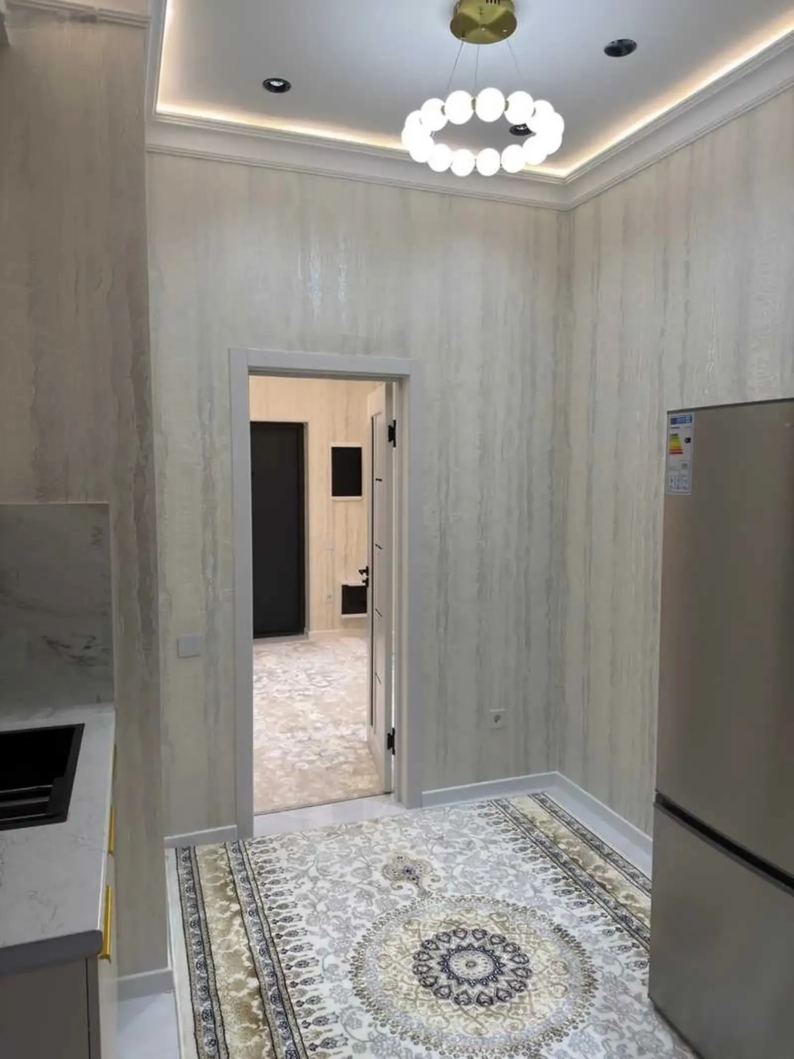 2-комн. квартира, 8 этаж, 65м², Овир