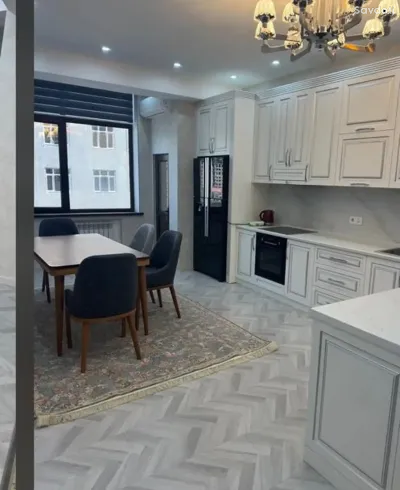 3-комн. квартира, 13 этаж, 160м², Сомони