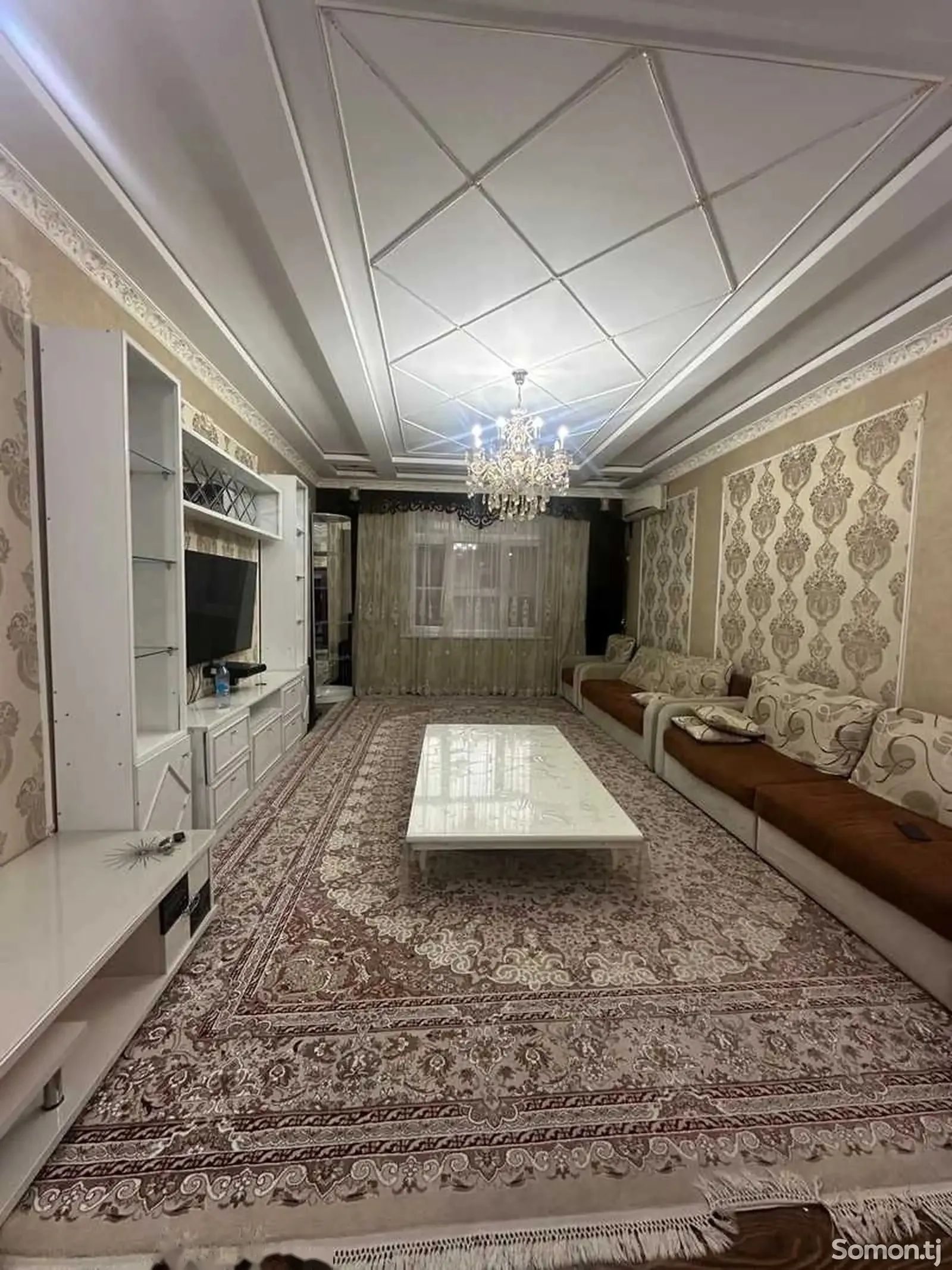 3-комн. квартира, 5 этаж, 130м², пайкари таможня