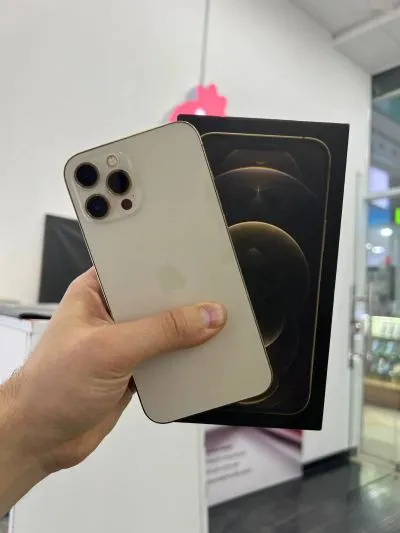 Apple iPhone 12 Pro Max, 128 gb, Gold — миниатюра 2