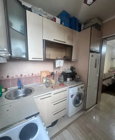 3-комн. квартира, 8 этаж, 75 м², Сино (Испечак)