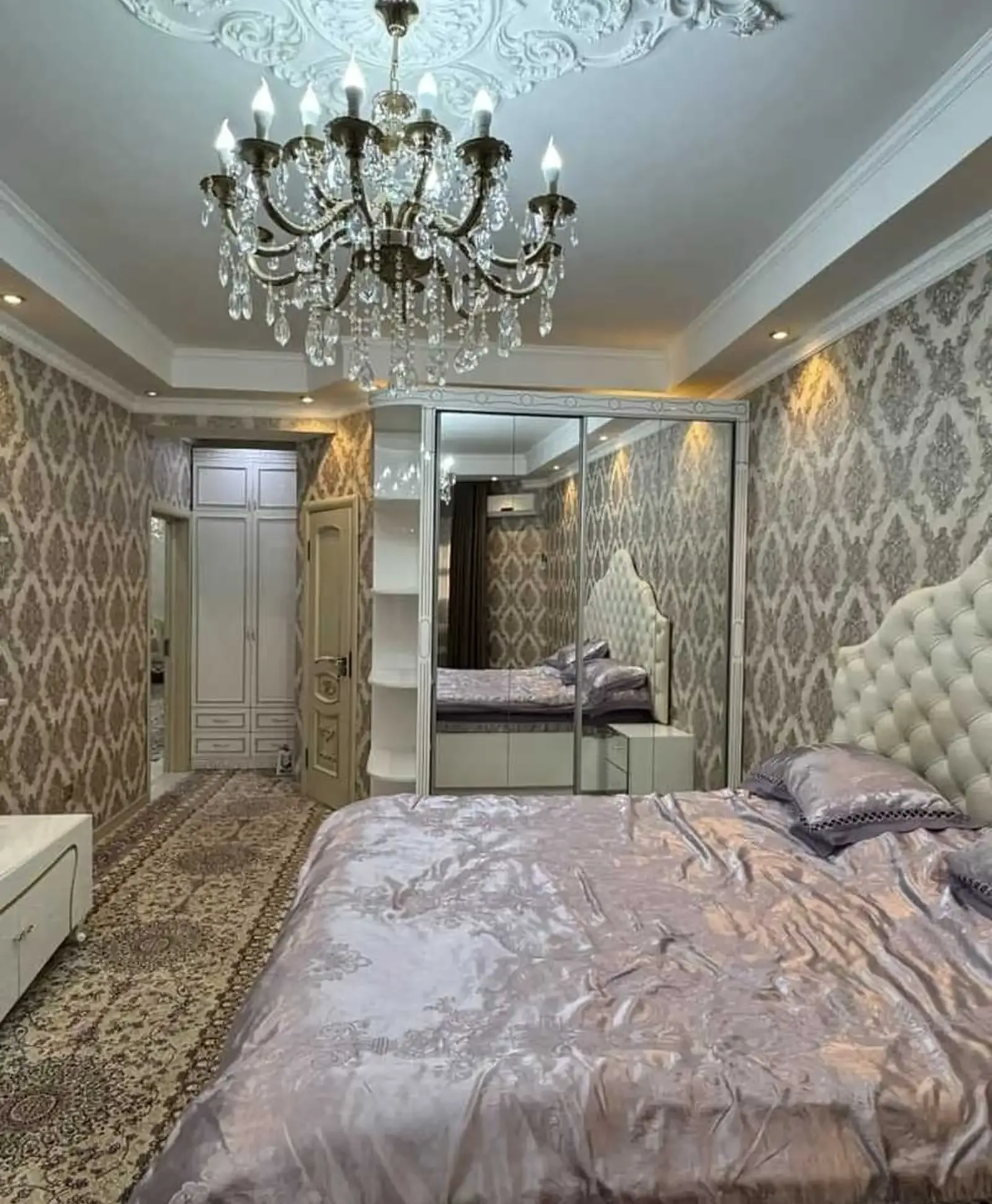 3-комн. квартира, 8 этаж, 130м², Дом печат