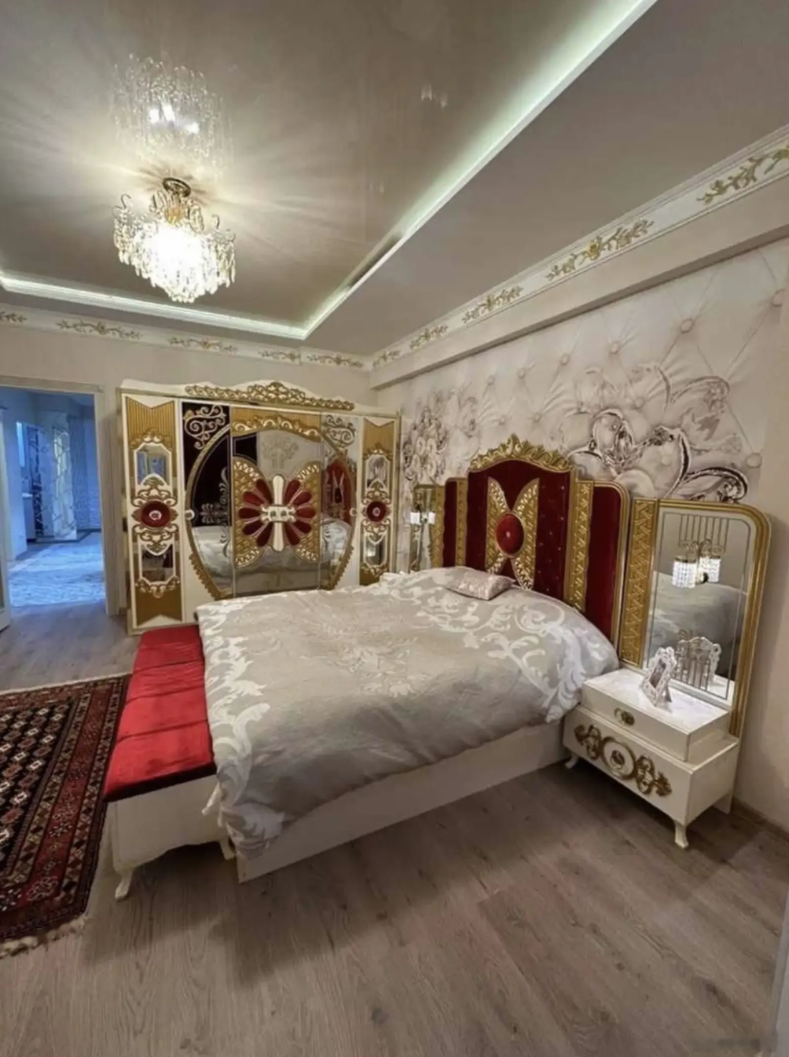 2-комн. квартира, 11 этаж, 100м², Парламент