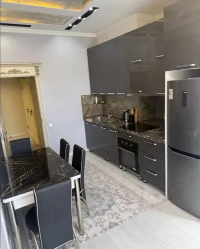 2-комн. квартира, 14 этаж, 72м², Шохмансур