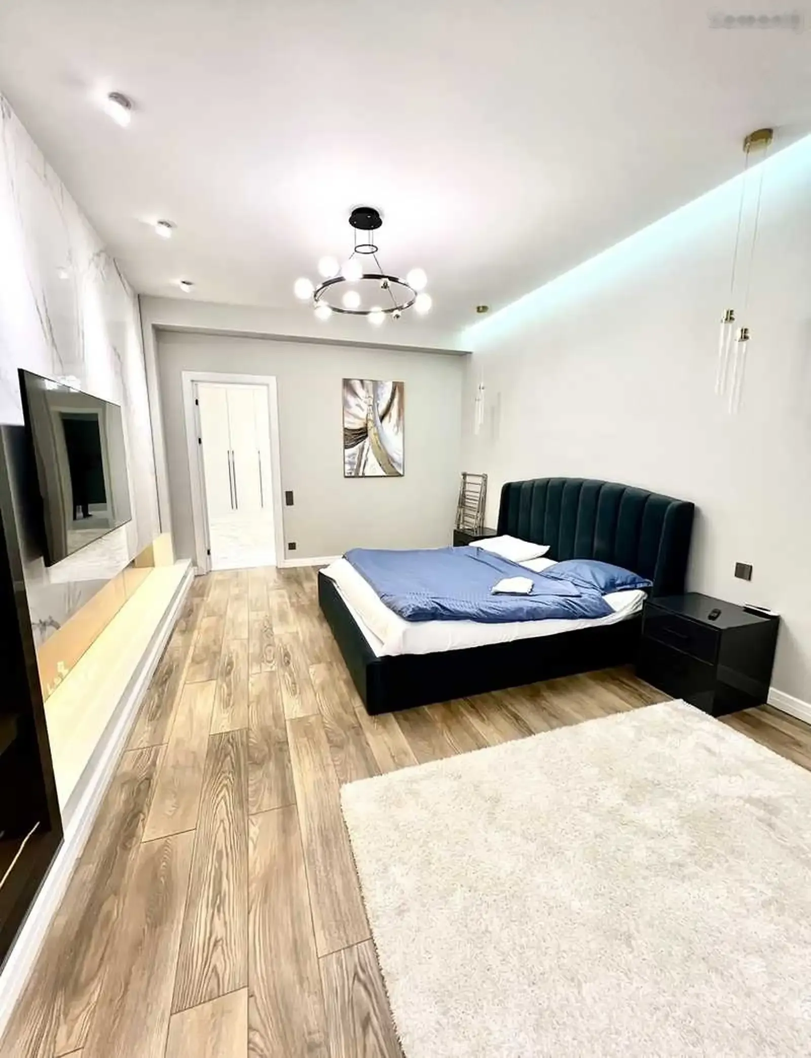 3-комн. квартира, 4 этаж, 120м², Цум