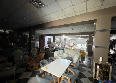 Помещение под магазин / салон, 702м², Сино 33мкр