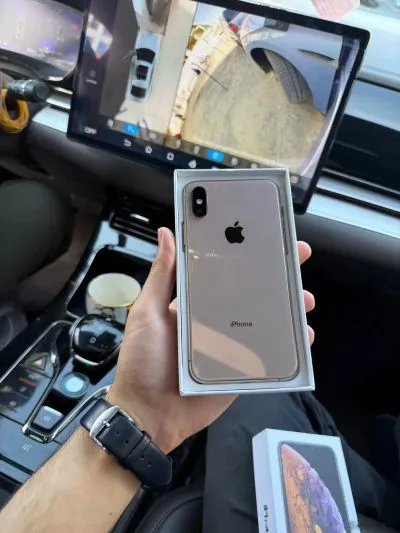 Apple IPhone xs 64 gb