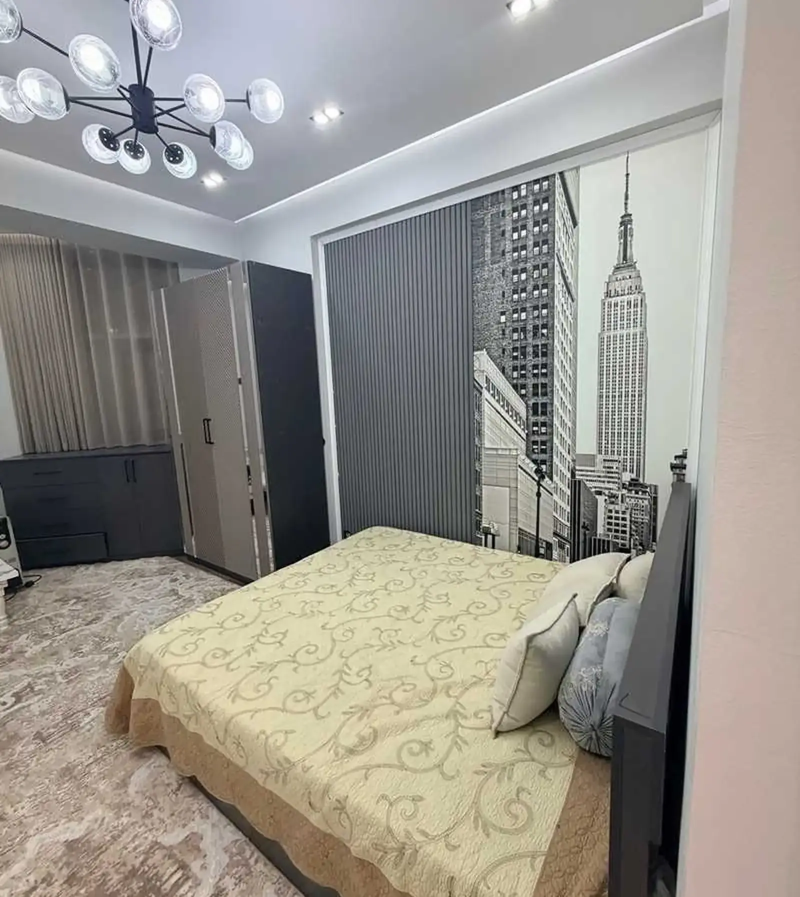 2-комн. квартира, 6 этаж, 68м², Сино