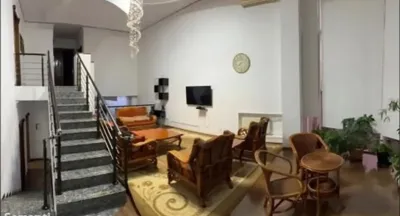 2-этажный, 12 комнатный дом, 450 м², И. Сомони