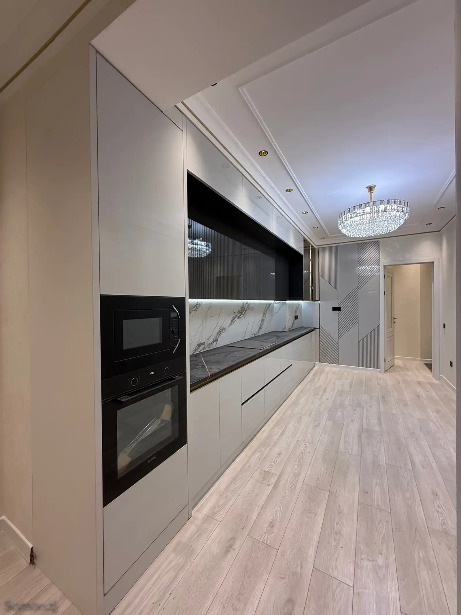 2-комн. квартира, 12 этаж, 92 м², Шохмансур