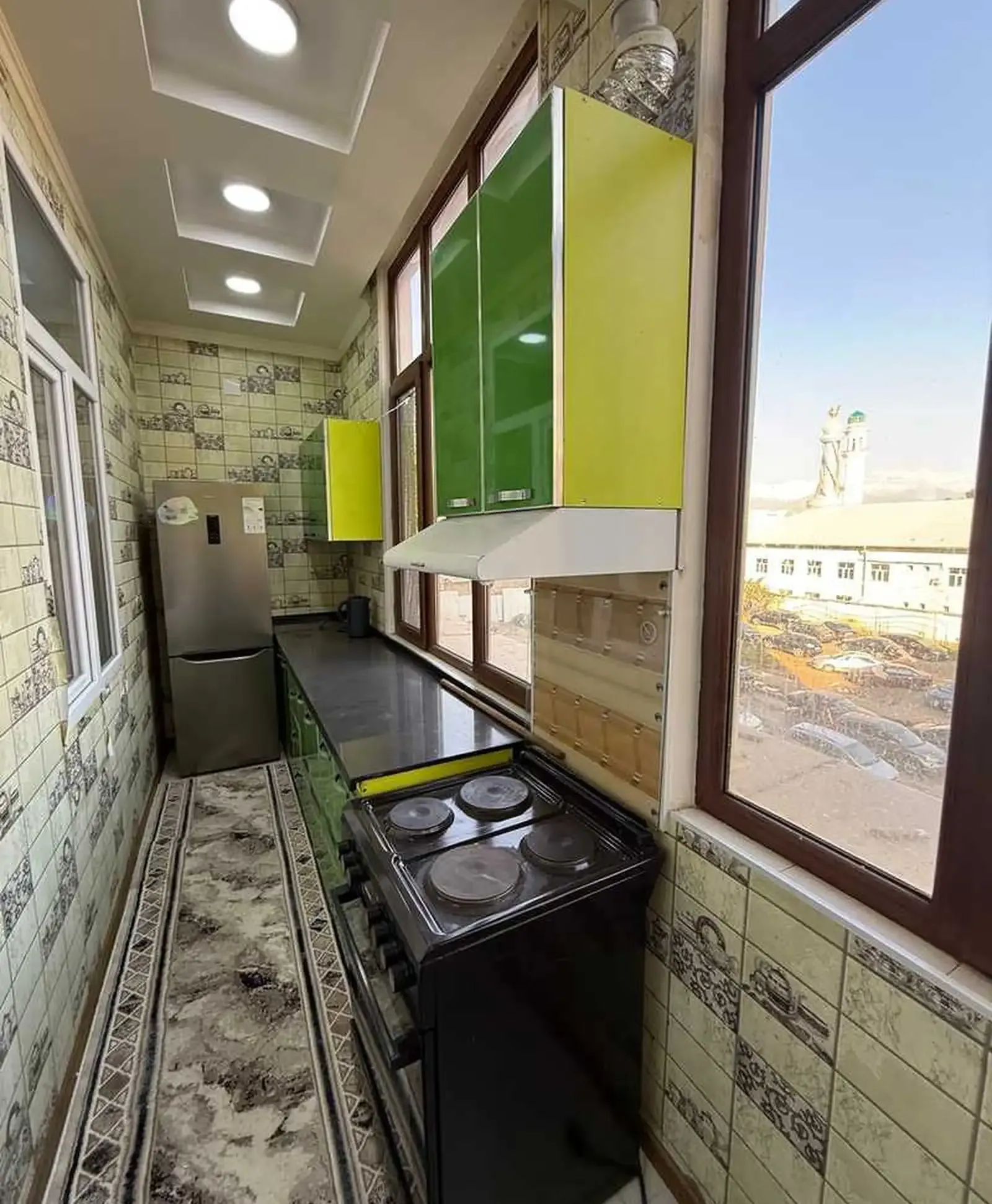 2-комн. квартира, 3 этаж, 63м², Чойхонаи Роҳат