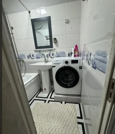 2-комн. квартира, 4 этаж, 65м², Сино