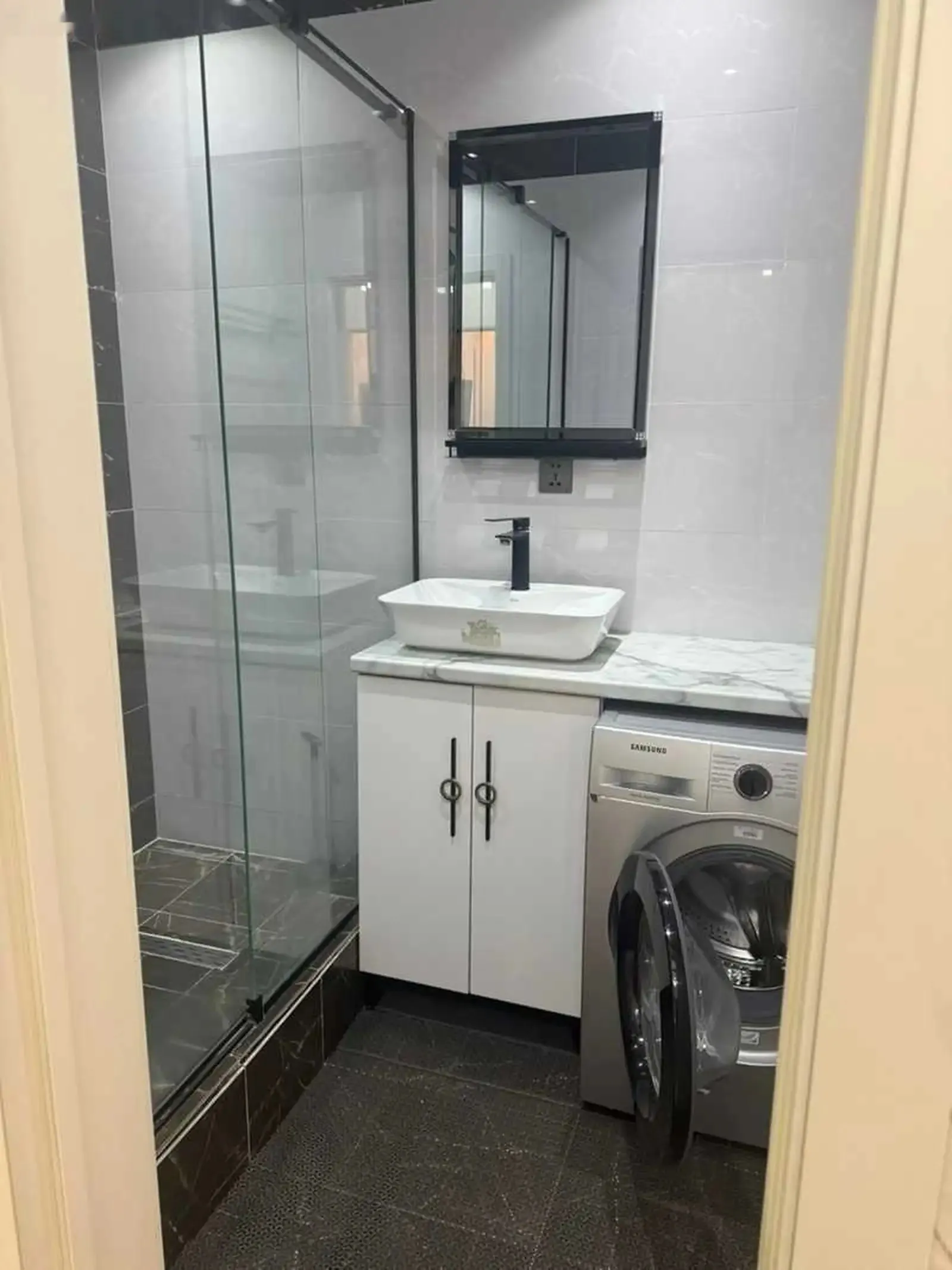 2-комн. квартира, 10 этаж, 75м², Фирдавси Мости Султони Кабир