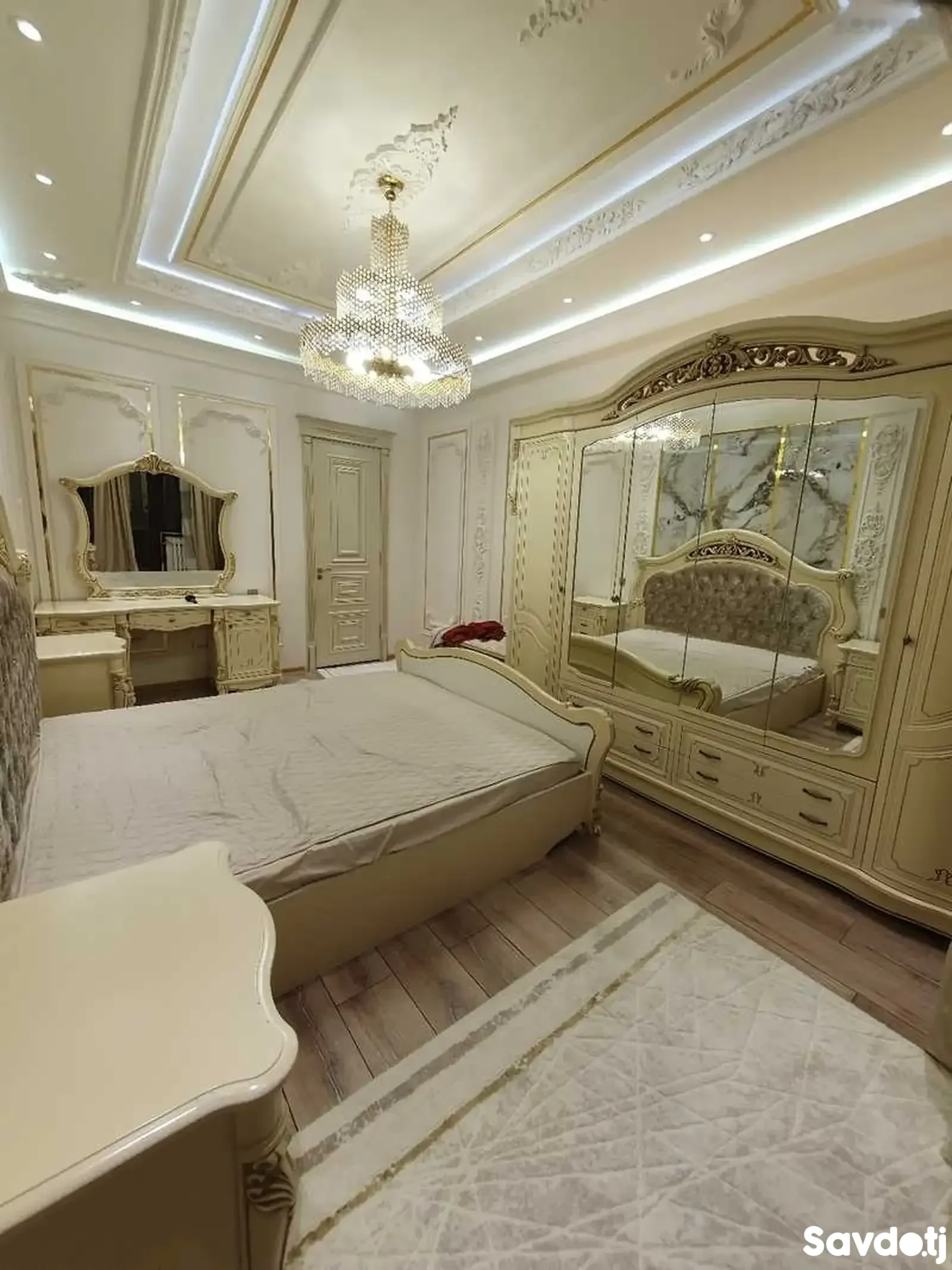 3-к квартира, 2 этаж, 100 м², И Сомони, Пединститут, Сафо