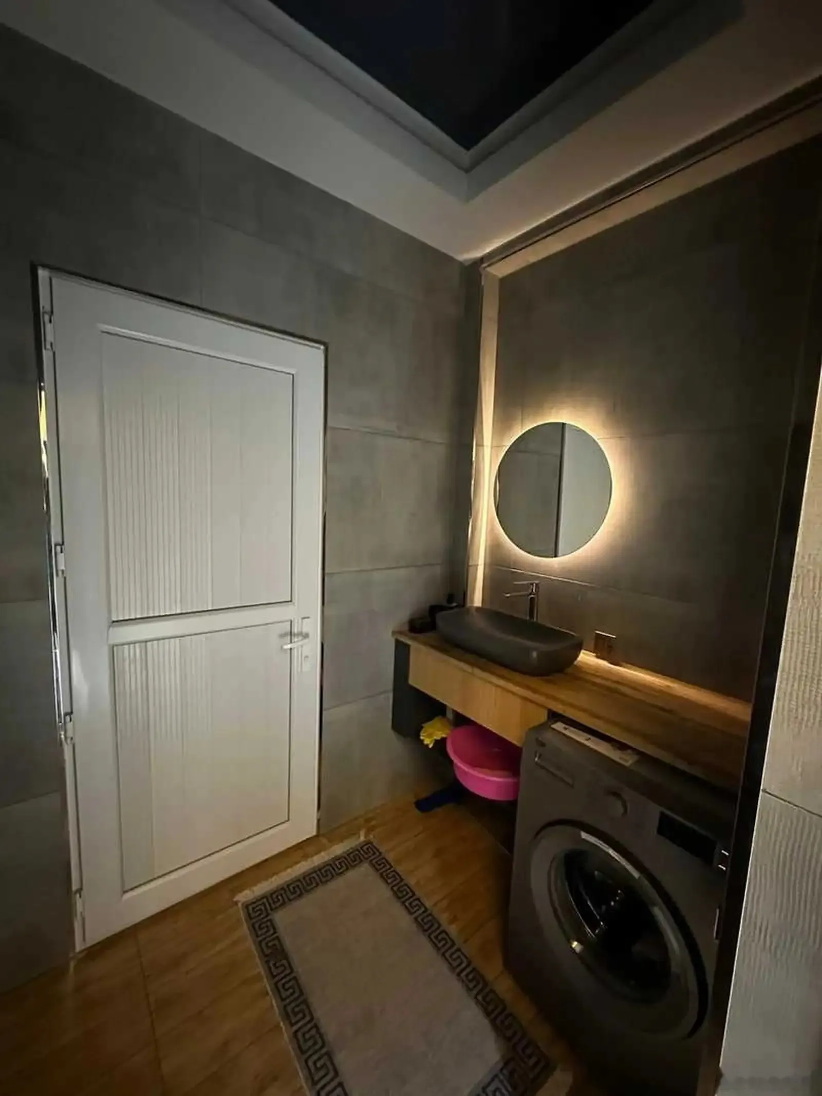 2-комн. квартира, 5 этаж, 77м², оперка