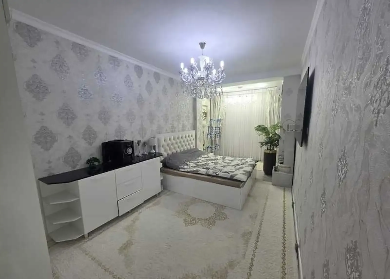 2-комн. квартира, 8 этаж, 80м², 102 МКР ресторани Райхона