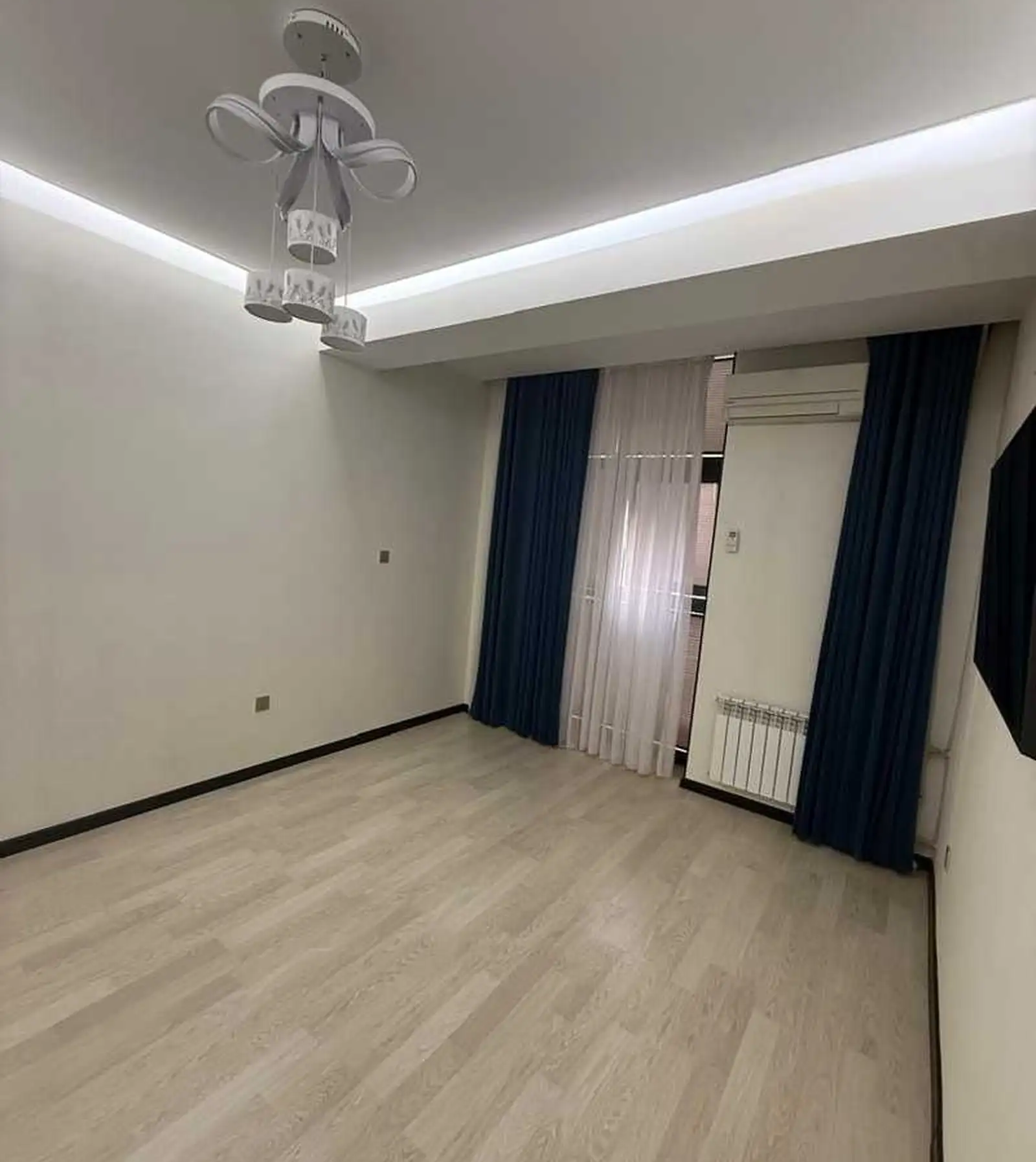 2-комн. квартира, 15 этаж, 80м², Молодёжный Театр дом Эсхата чоррохи Гулистон