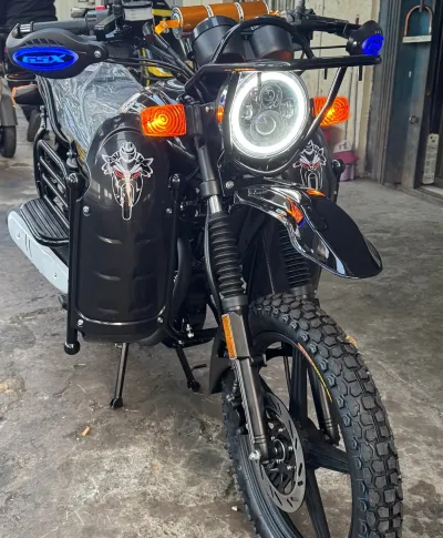 Мотоцикл GS200