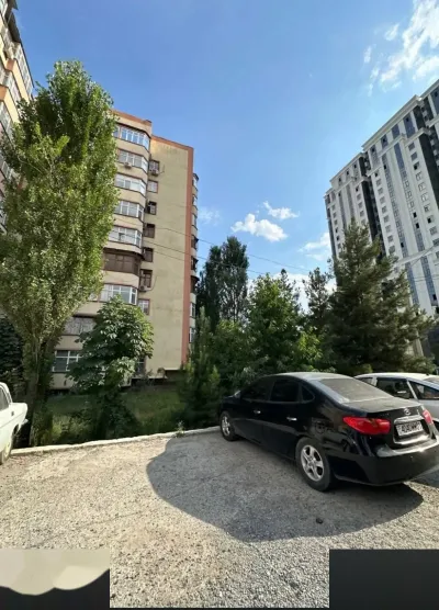 2-комн. квартира, 2 этаж, 77 м², Сино