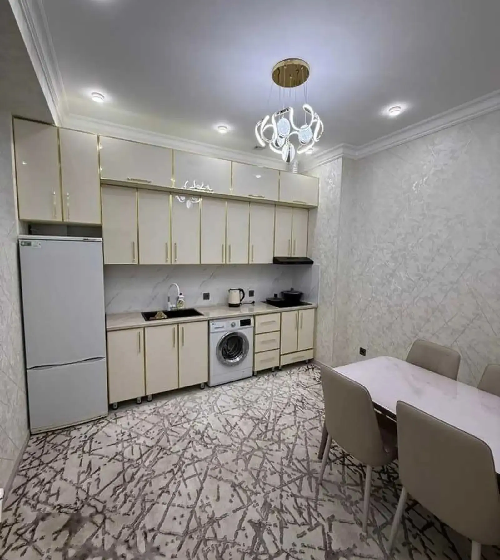 2-комн. квартира, 6 этаж, 73м², И.Сомони