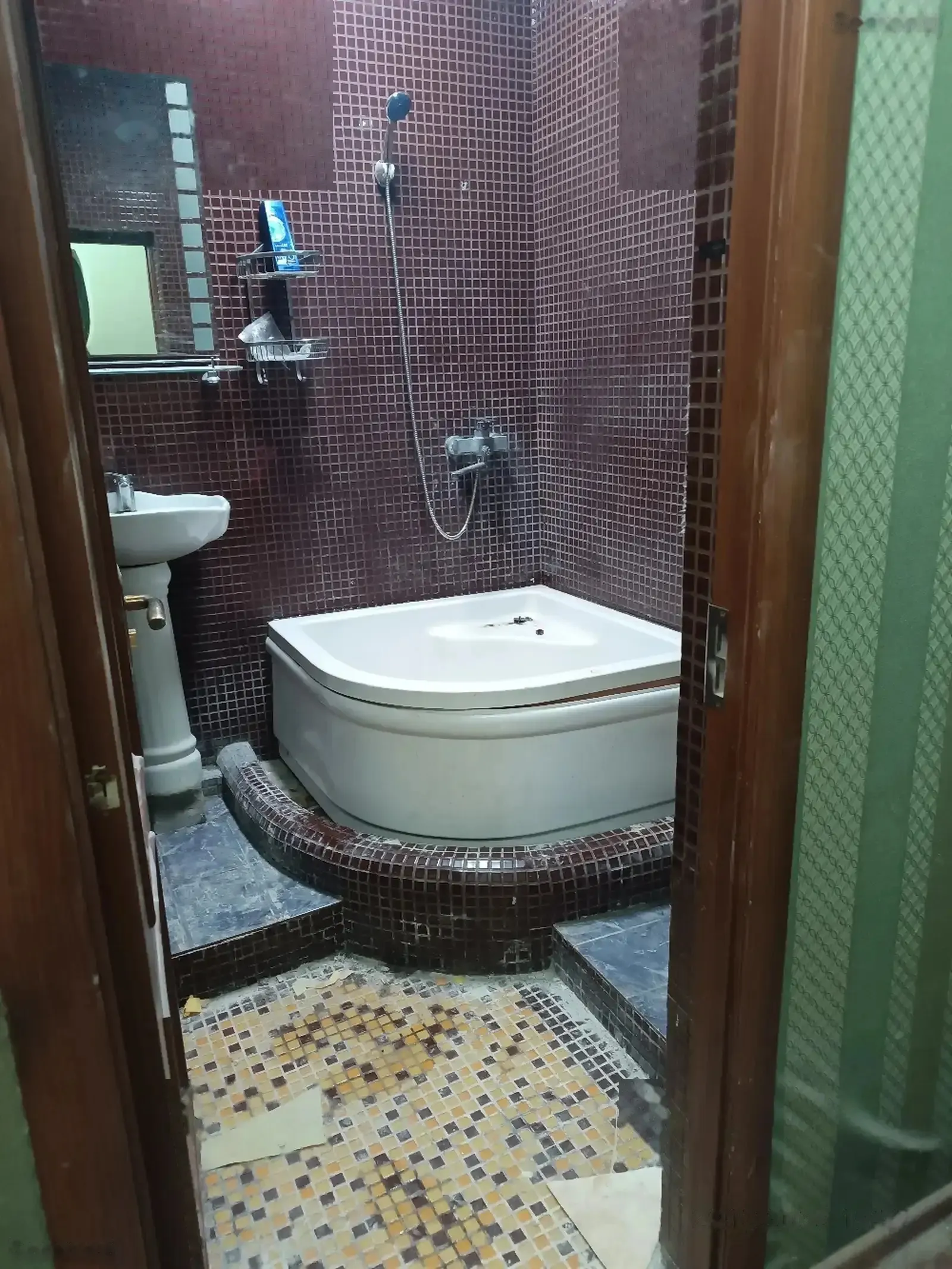 2-комн. квартира, 2 этаж, 85м², Фирдавси