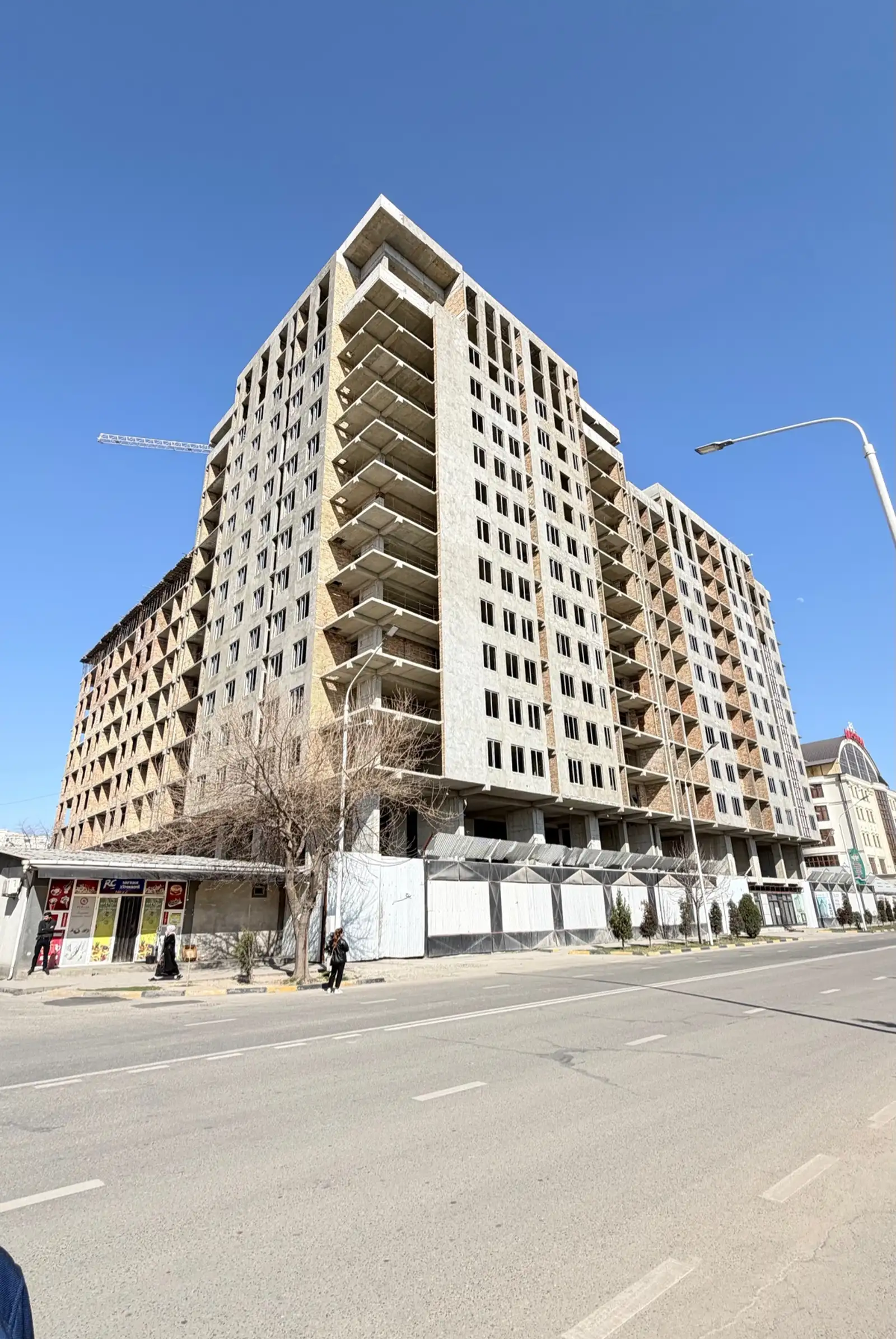 2-комн. квартира, 9 этаж, 99 м², Шохмансур