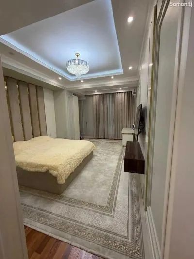 3-комн. квартира, 14 этаж, 130м², шохмансур