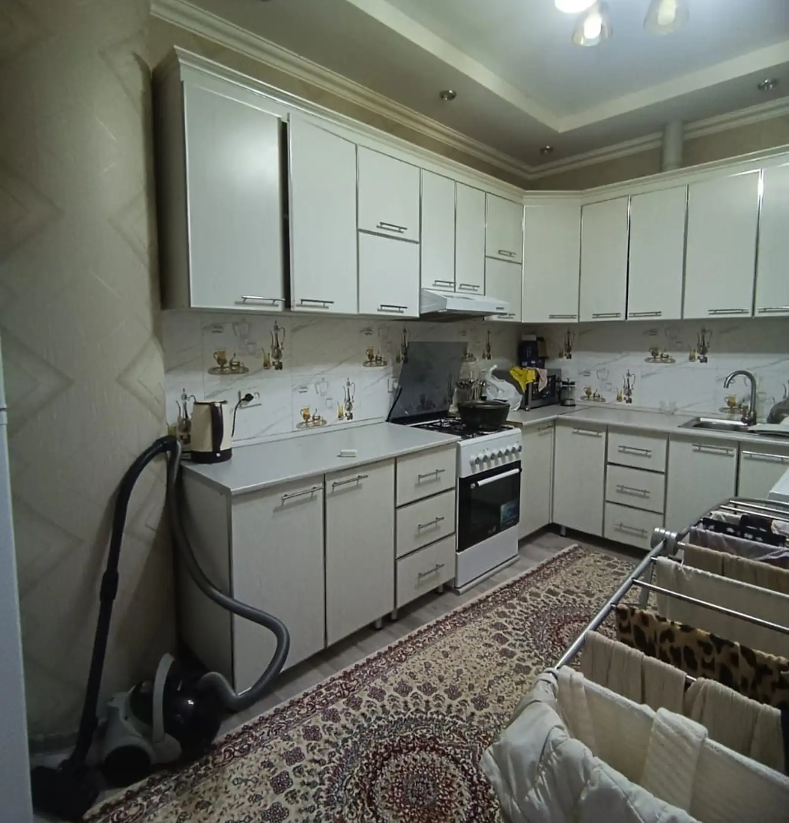 2-комн. квартира, 9 этаж, 65м², Шохмансур, Садбарг, доми Супермаркет Кавсар