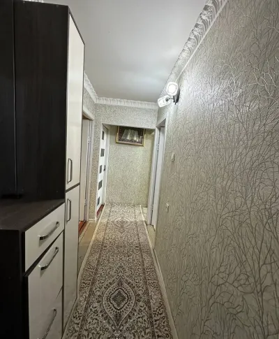 4-комн. квартира, 5 этаж, 75 м², Сино 102 Донишгохи Забонхо