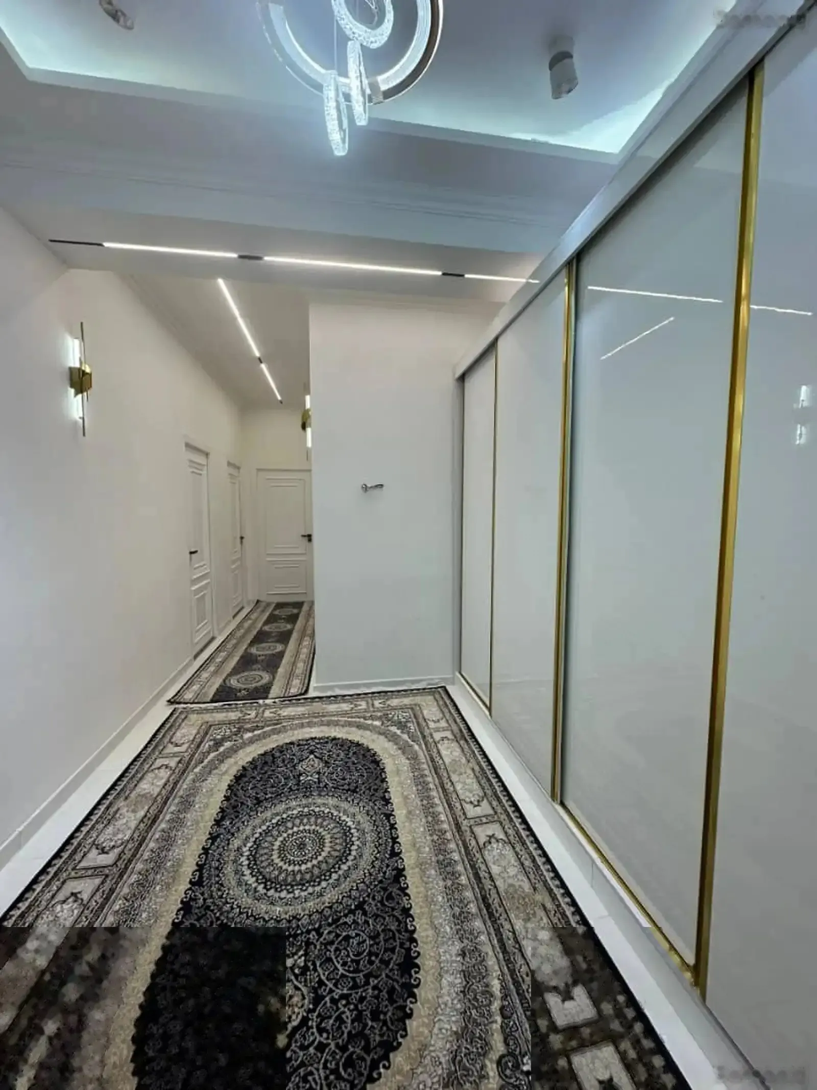 2-комн. квартира, 2 этаж, 72м², пушти чордома гардиши даромад сеюм баз