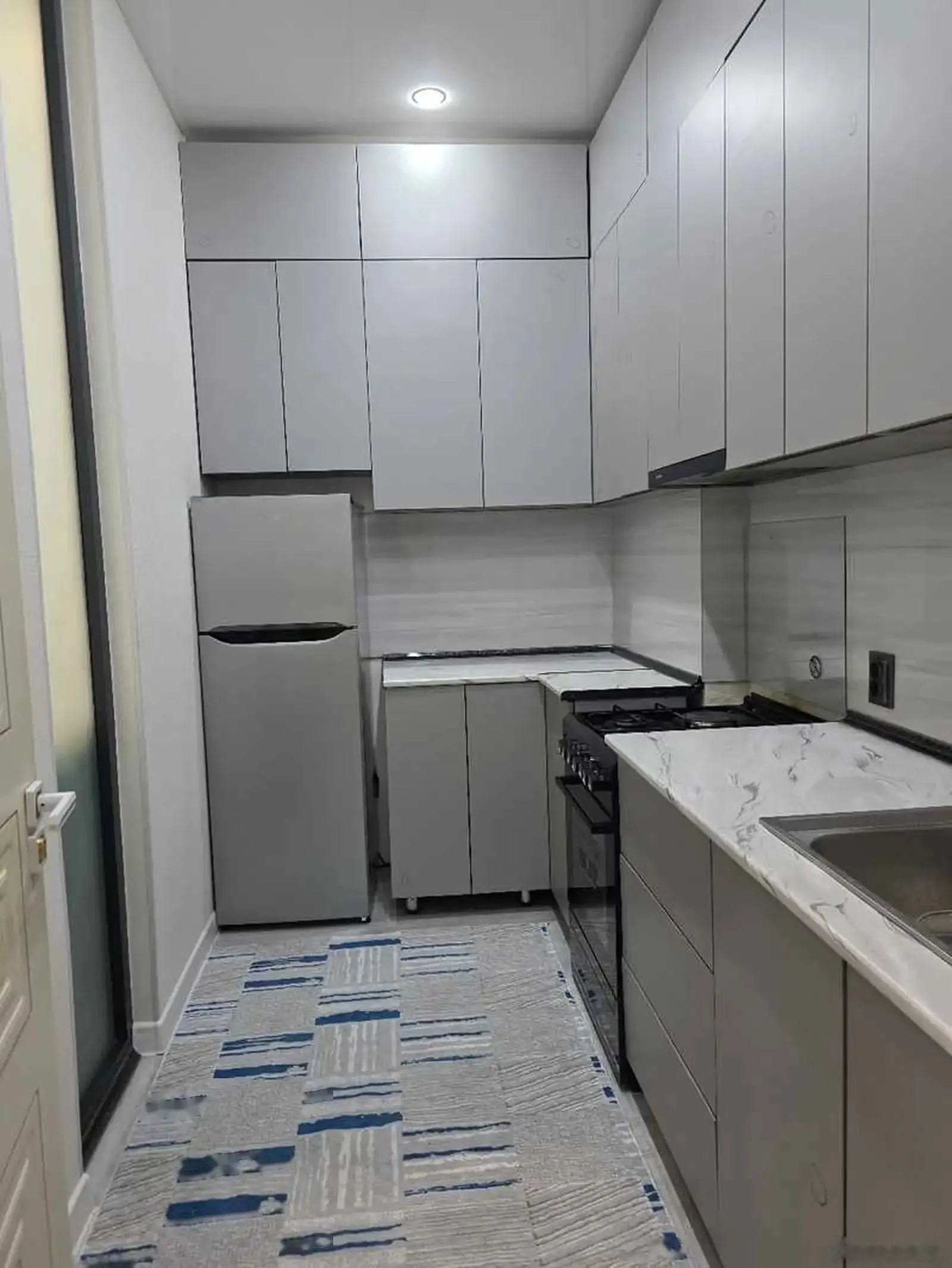 2-комн. квартира, 5 этаж, 50м², 102мкр