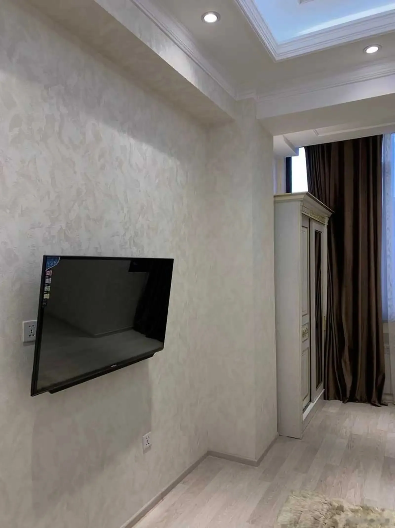 2-комн. квартира, 15 этаж, 54м², Хилтон