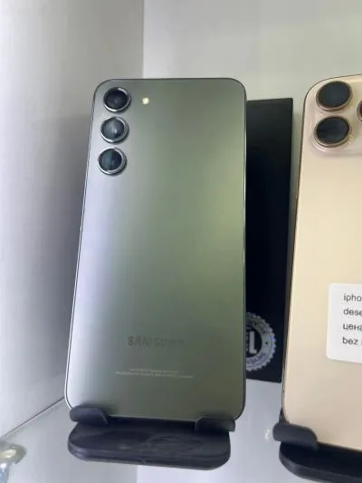 Samsung Galaxy S23 plus 256/8gb