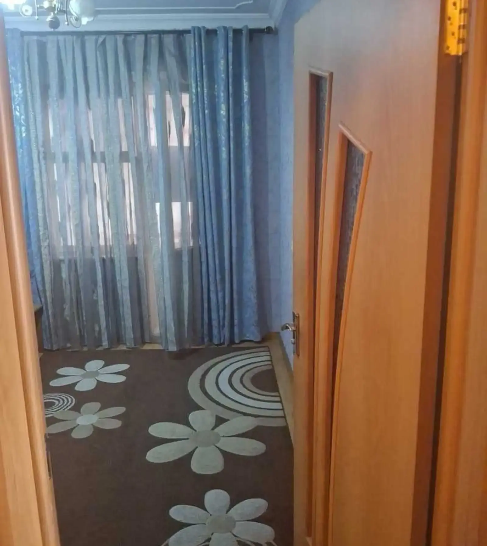 4-комн. квартира, 4 этаж, 85м², Сино