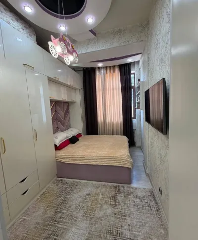 3-комн. квартира, 6 этаж, 100 м², 84мкр,Бари Милано Мода