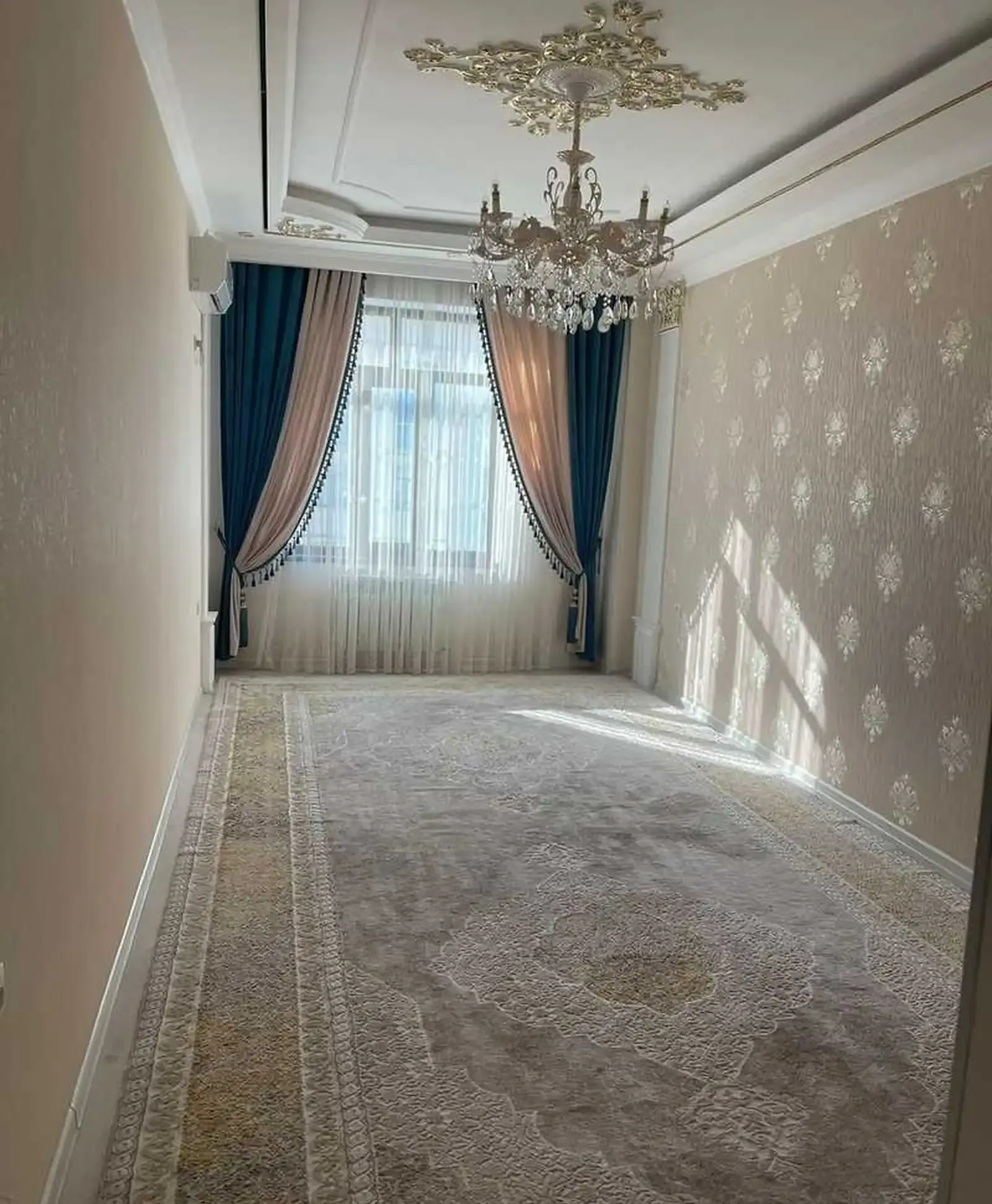2-комн. квартира, 18 этаж, 75м², Улица Хусейнзода 10/1