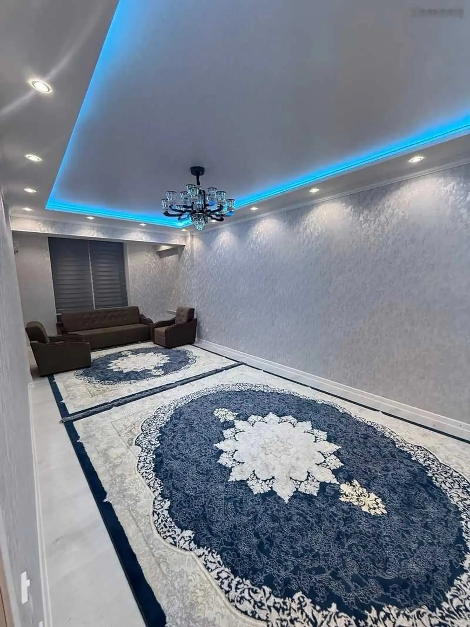 3-комн. квартира, 3 этаж, 100м², 102мкр