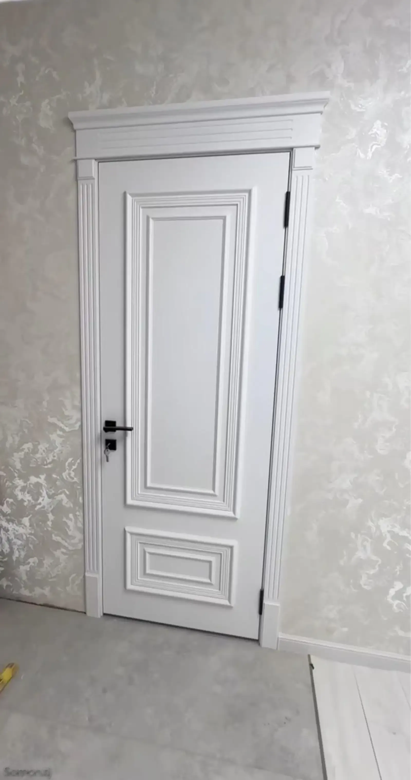 Дверь