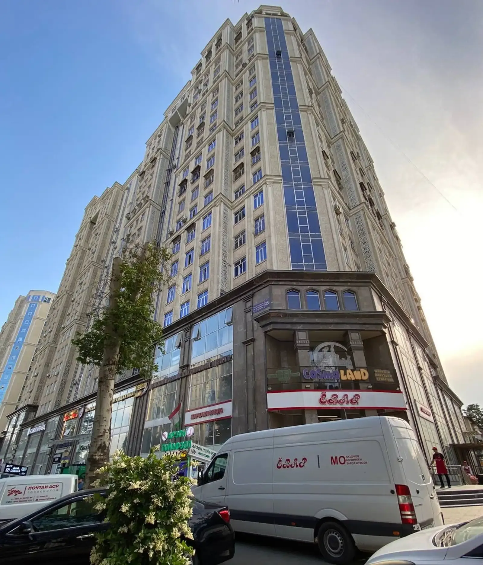 3-комн. квартира, 5 этаж, 82 м², Фирдавси, Молодежный