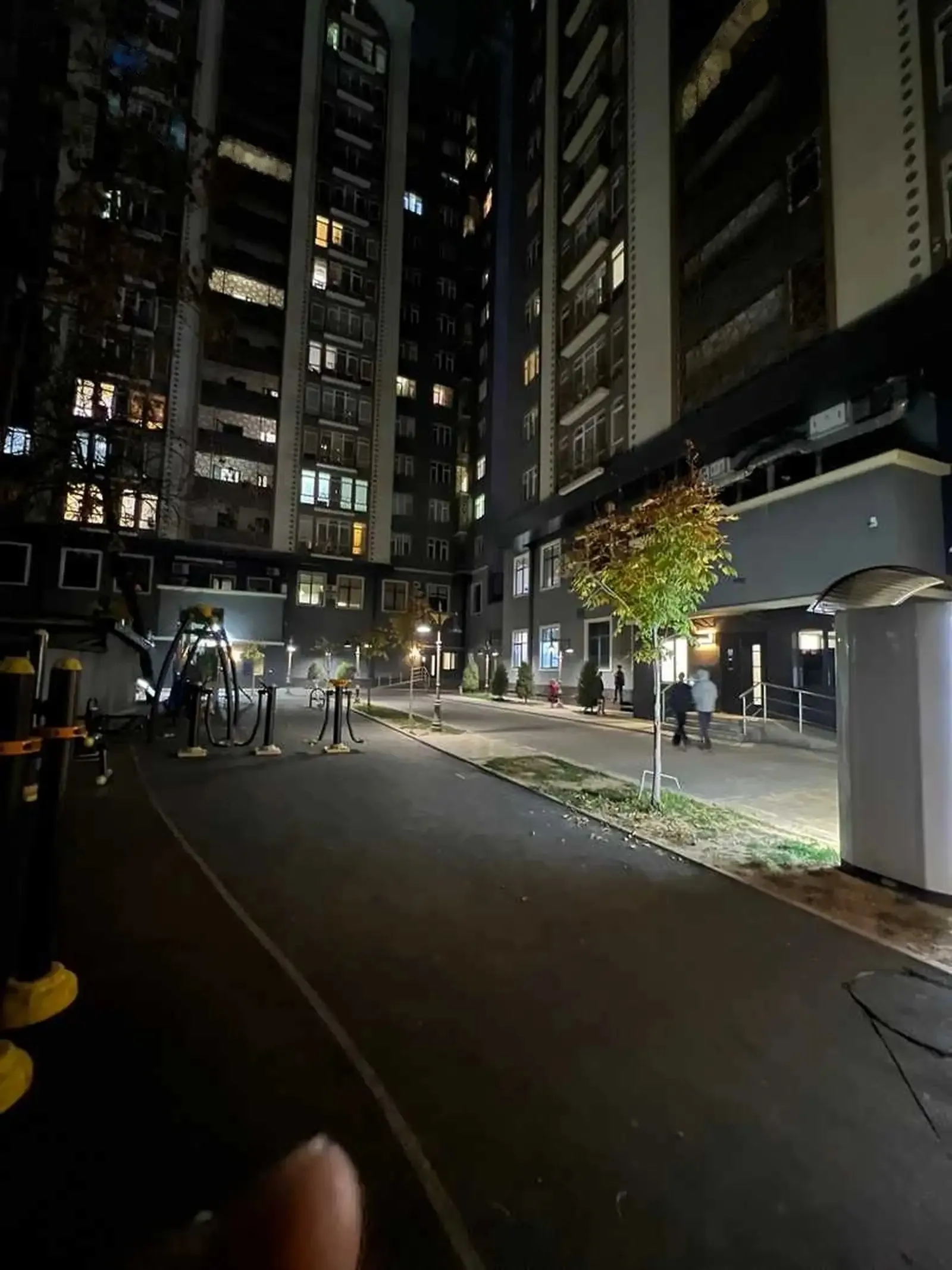 4-комн. квартира, 3 этаж, 133м², Шохмансур