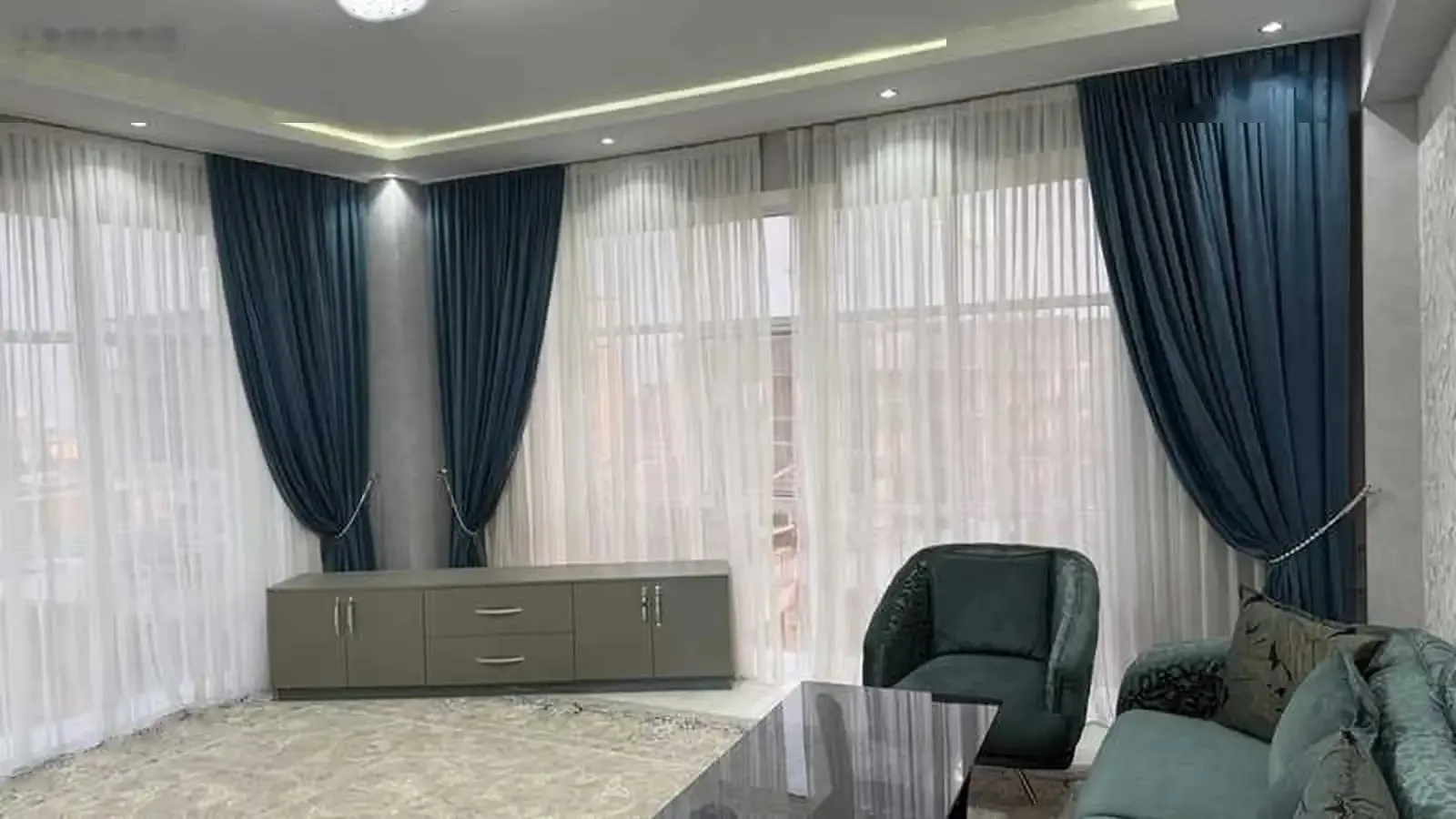 3-комн. квартира, 15 этаж, 125м², Скорый