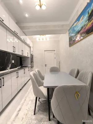 3-комн. квартира, 5 этаж, 90 м², Фирдавси