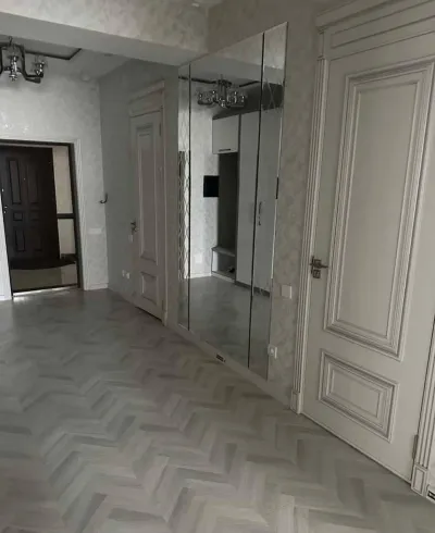 3-комн. квартира, 13 этаж, 150м², И. Сомони
