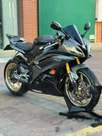 Мотоцикл Yamaha R