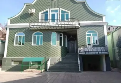 2-этажный, 8 комнатный дом, 450 м², Сомони