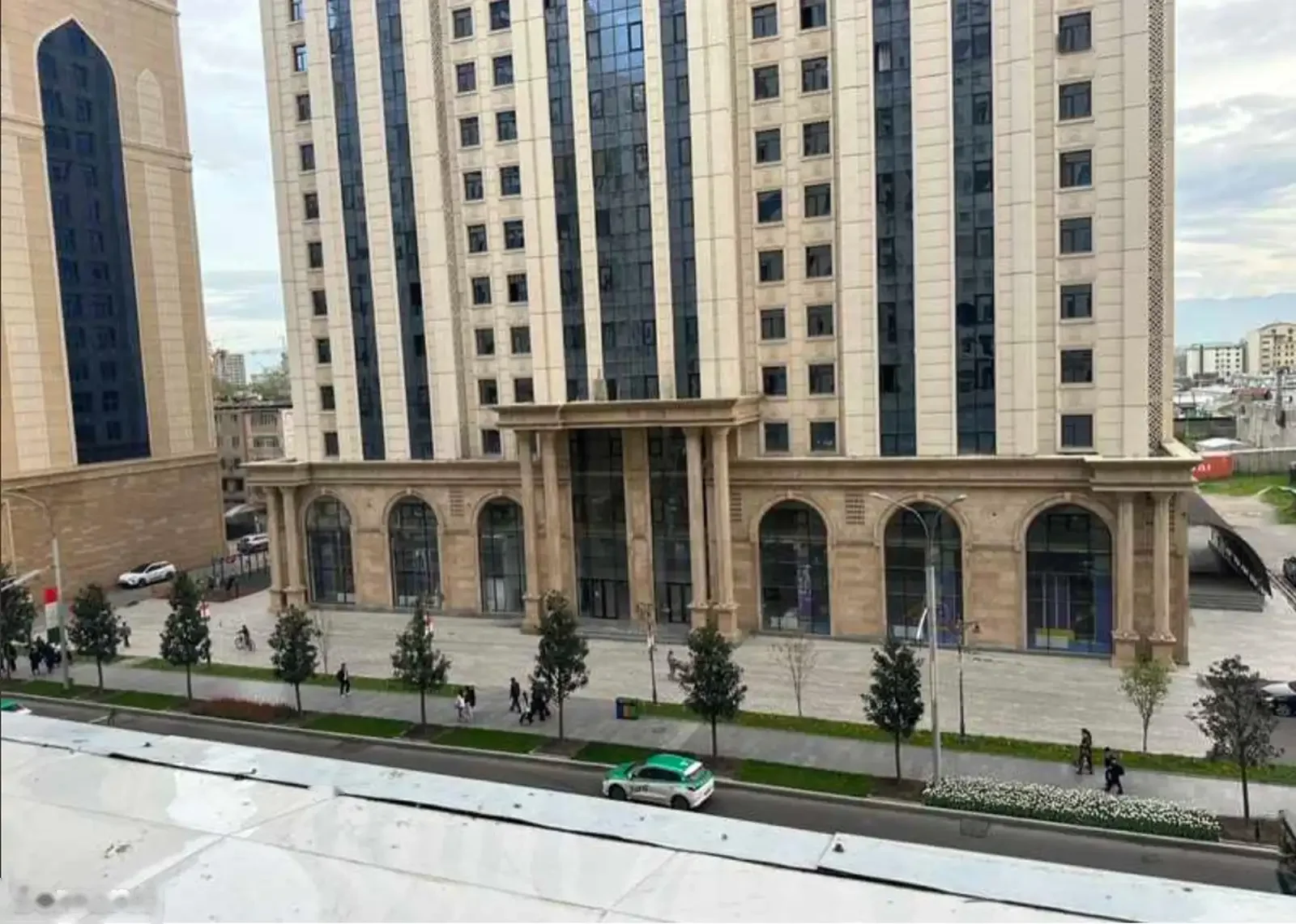 2-комн. квартира, 4 этаж, 90м², Хилтон Шохмансур