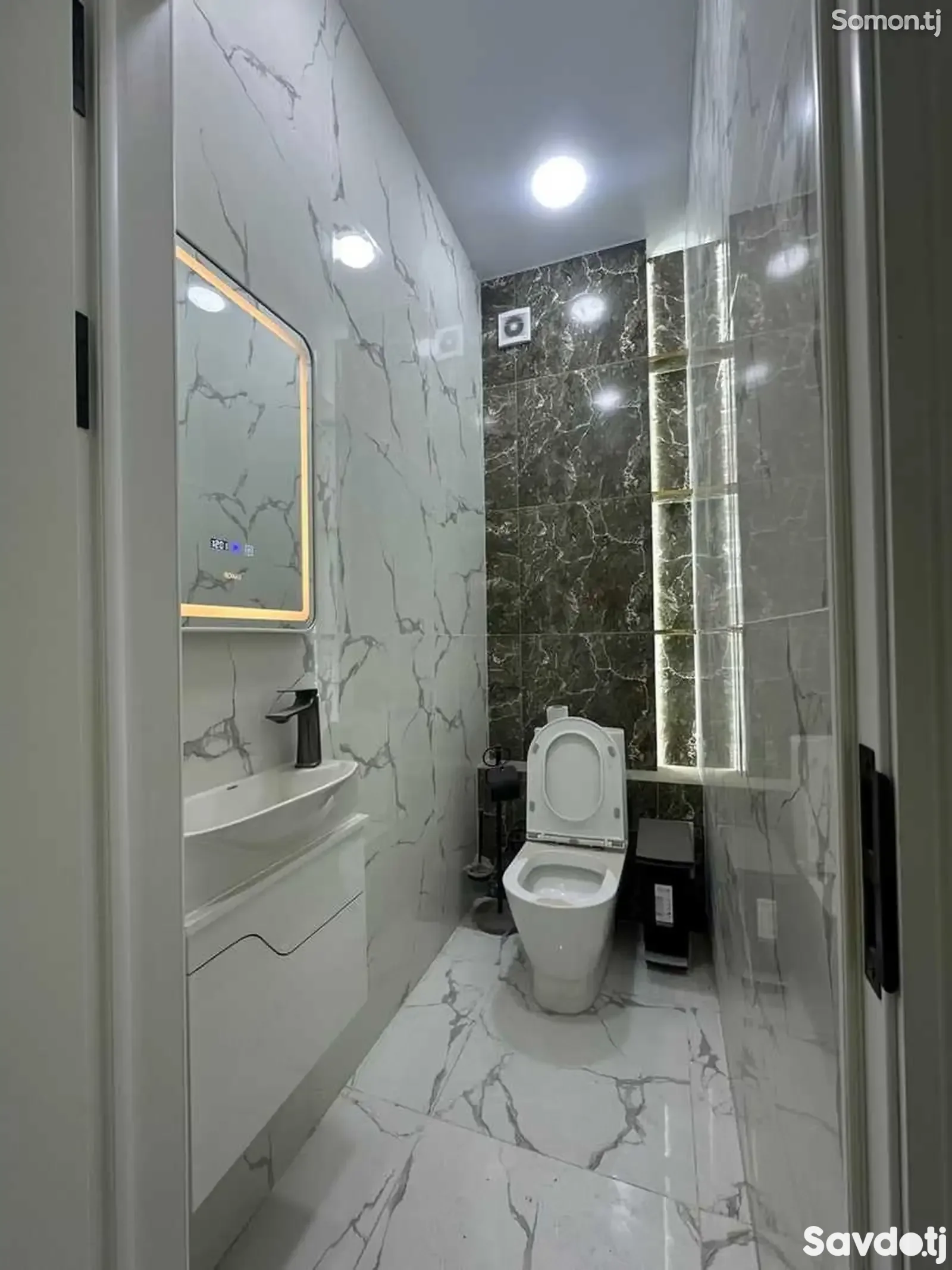 3-комн. квартира, 10 этаж, 100м², Шохмансур, ру ба руи Пайкар, голубой экран