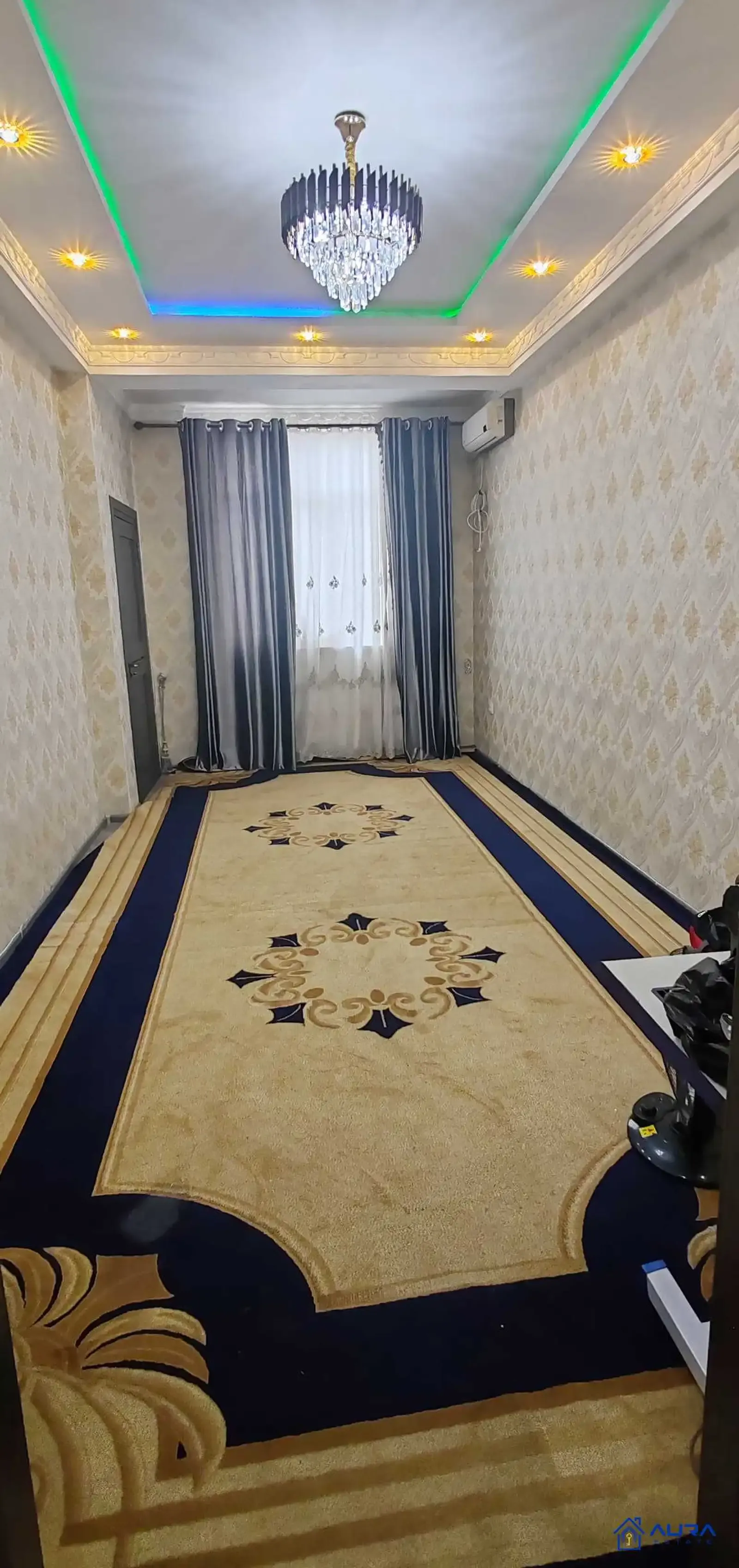 3-комн. квартира, 2 этаж, 90 м², Фирдавси